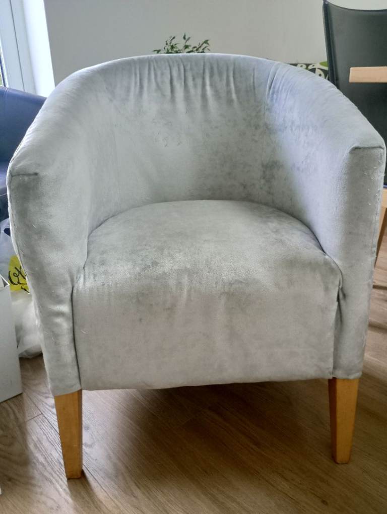 Tub chair