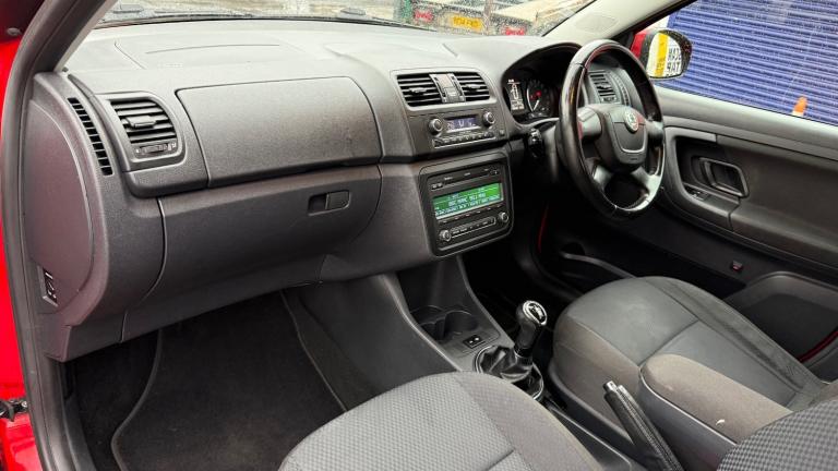 2011 Skoda Fabia 1.6 TDI CR Elegance 5dr ESTATE Diesel Manual