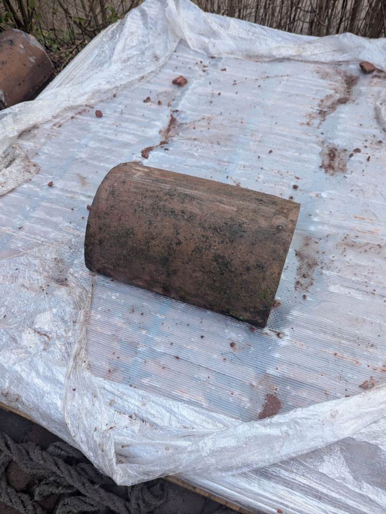 RIDGES half round clay(£4.50) each 