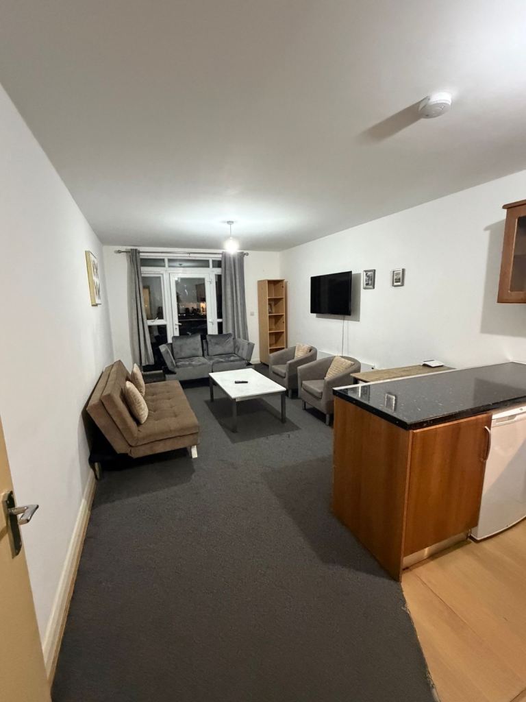 2 bed 2 Bath M15