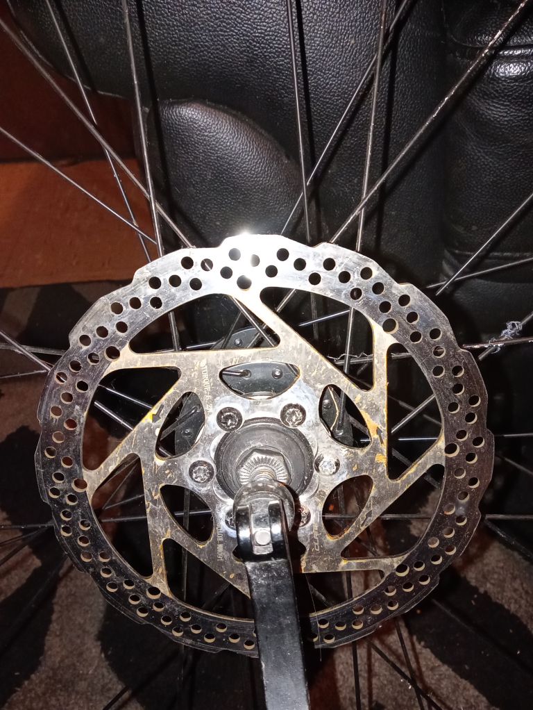 27.5 Carrera grey wheel disc and tyre and tube