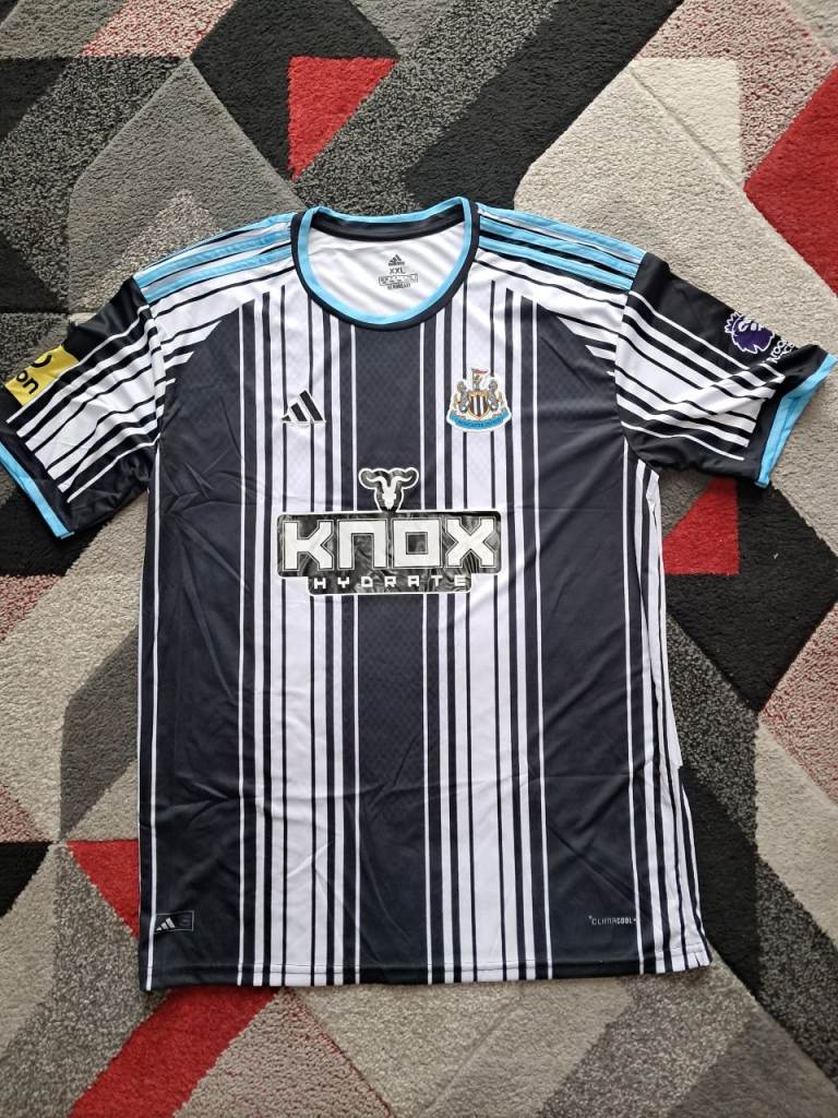 Adidas Newcastle United Football Shirt – Black & White Stripes