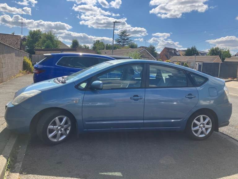 2006 Toyota Prius 1.5 Hybrid, £20 tax, owned for 12 years -New Battery