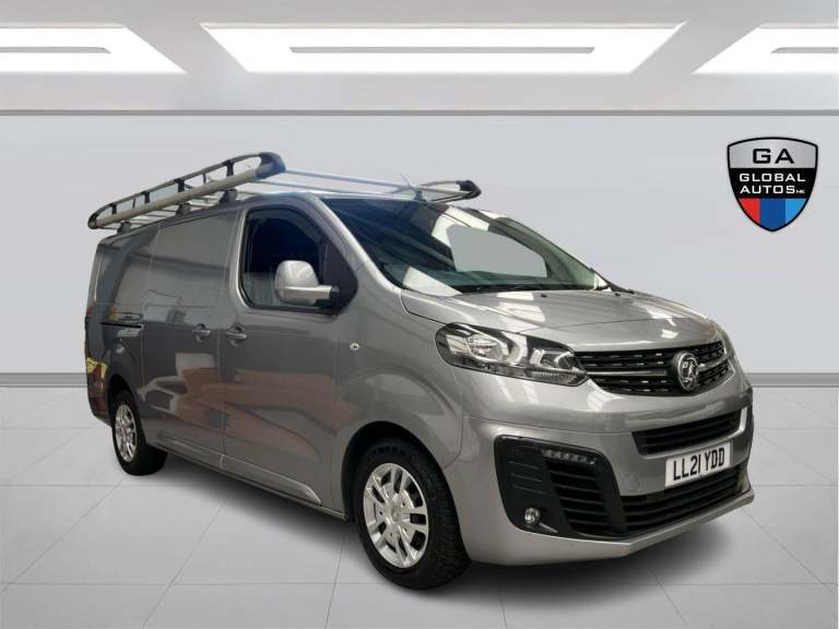 Vauxhall Vivaro 2.0 Turbo D 3100 Sportive L2 H1 Euro 6 (s/s) 5dr Diesel Manual