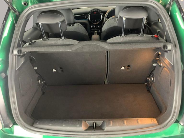 2022 MINI Hatch 135kW Cooper S Level 2 33kWh 3dr Auto HATCHBACK ELECTRIC Automatic