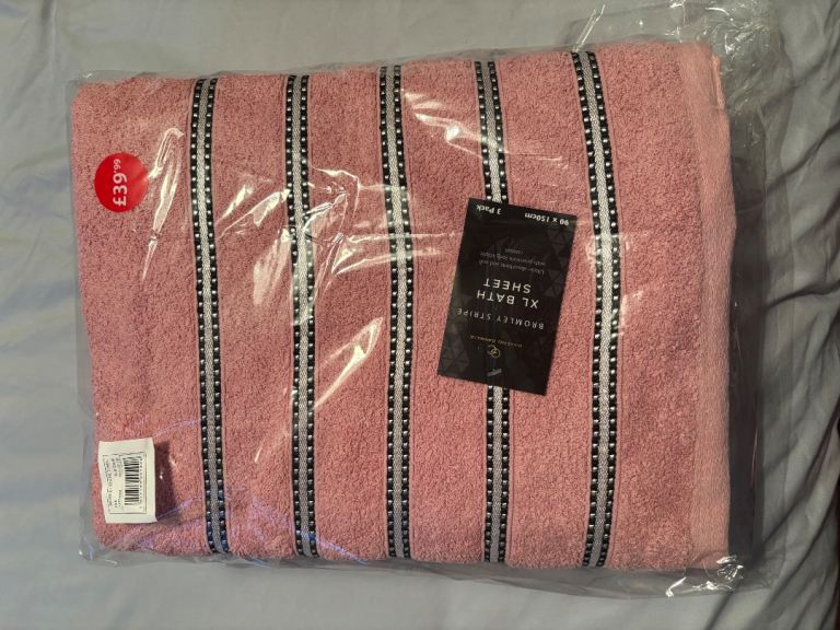 3 New XL Bath Sheet – Pink with Striped Detail, BROOKLYN STRIPE