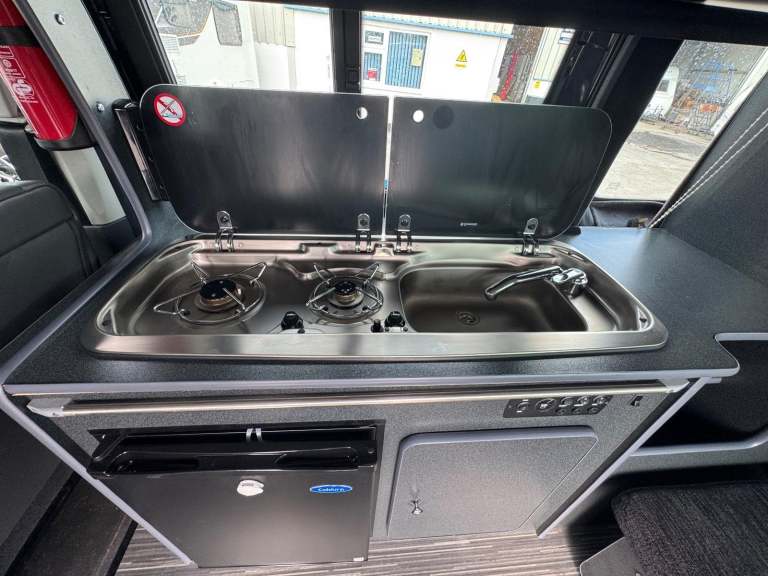 Peugeot Expert Tepee 1.6 HDi Tepee Comfort MPV 4dr Diesel Manual L1 (... 2009/59