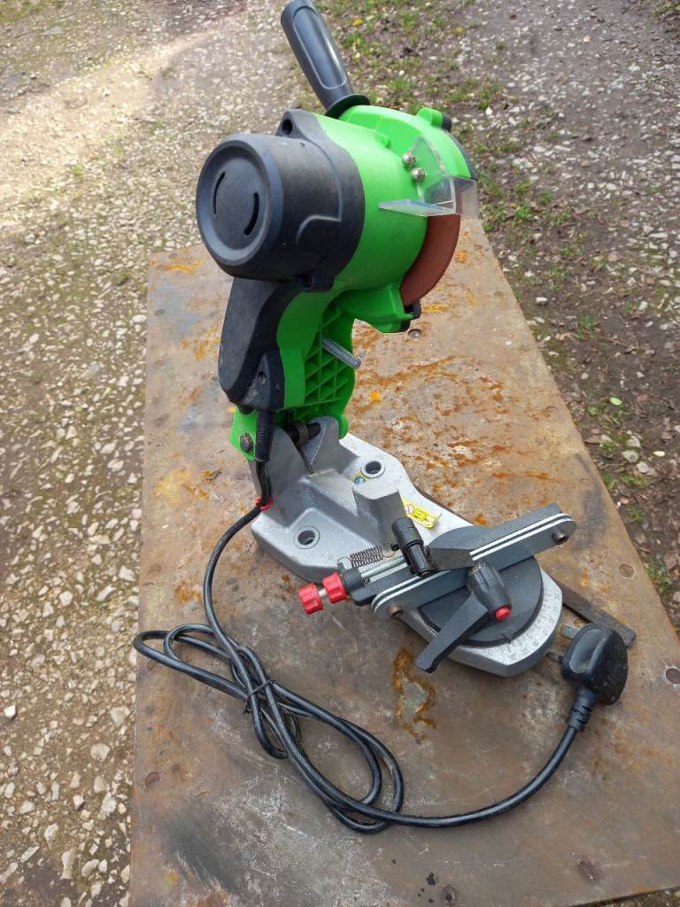Chain saw sharpener 