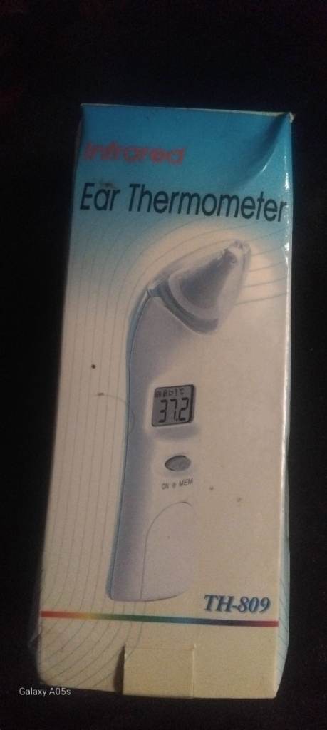 NEW Infrared Ear thermometer (Boxed)