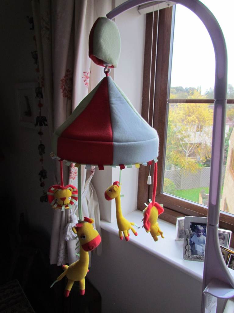 SUPER NEXT MUSICAL MOBILE FOR BABY COT / ROOM 