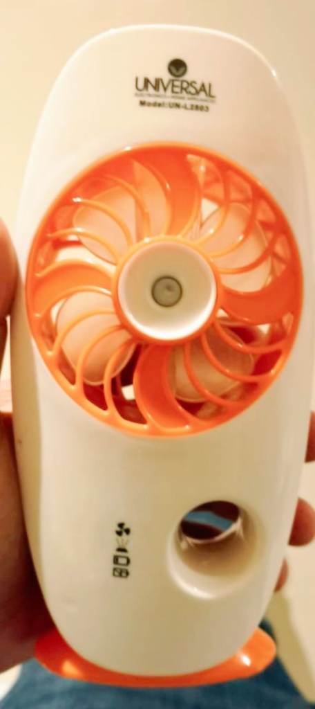 UNIVERSAL Rechargeable Mini Fan with Water Mist Function