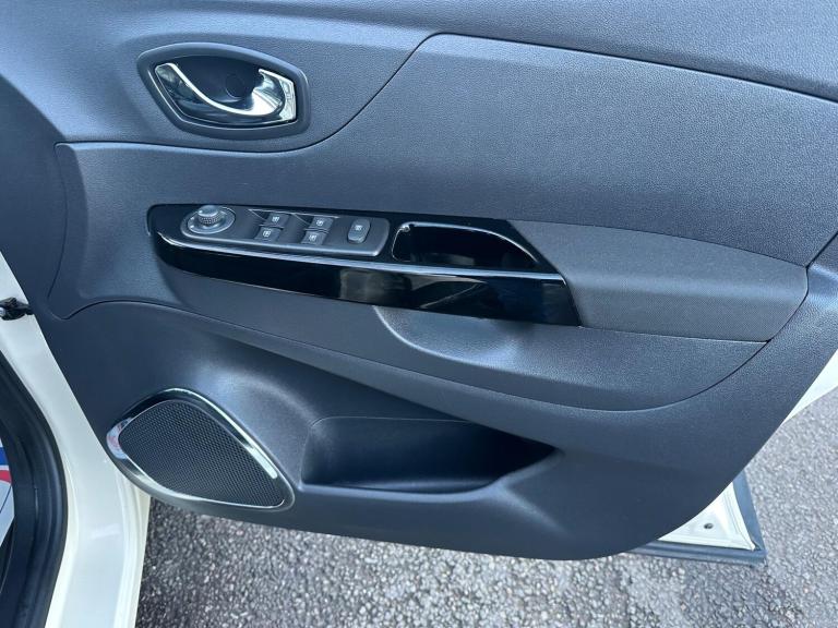  Renault Captur 1.5 dCi ENERGY Dynamique Nav Euro 6 (s/s) 5dr Diesel Manual