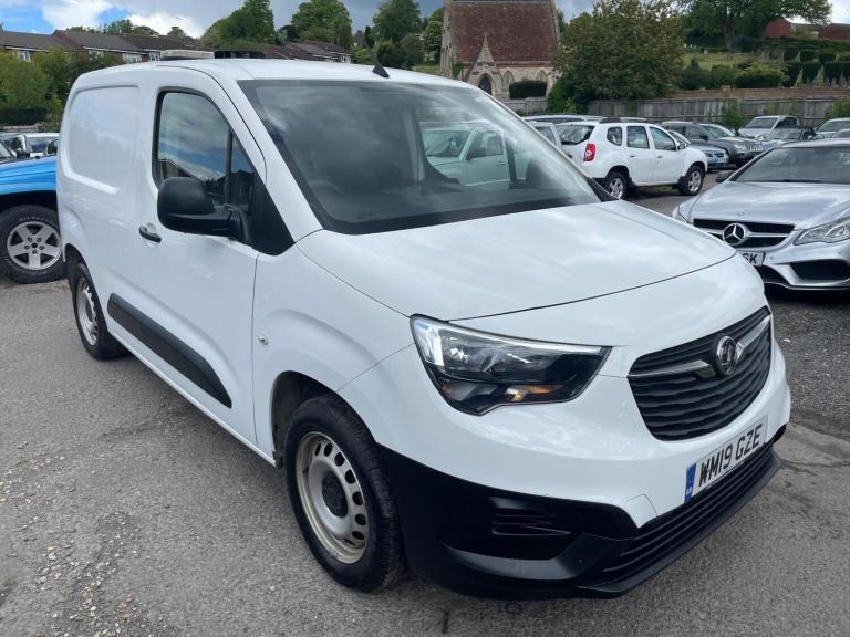  Vauxhall Combo 1.5 Turbo D 2000 Edition L1 H1 Euro 6 (s/s) 4dr Diesel Manual