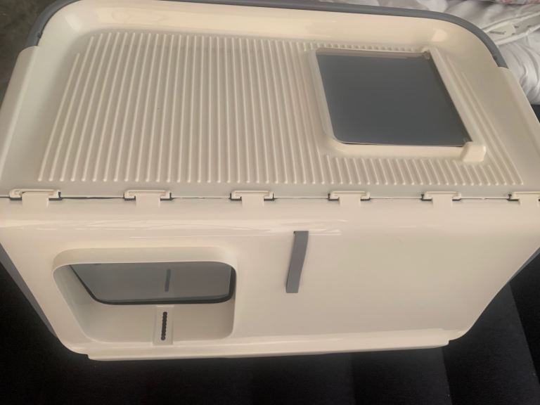 Brand New large Cat Litter/Birthing Box £50