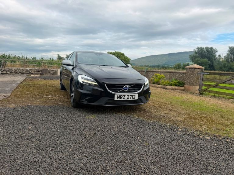 Volvo, V40, Hatchback, 2017, Manual, 1969 (cc), 5 doors