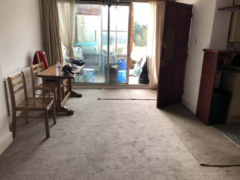 2 bedroom flat in Bulstrode Road, Hounslow