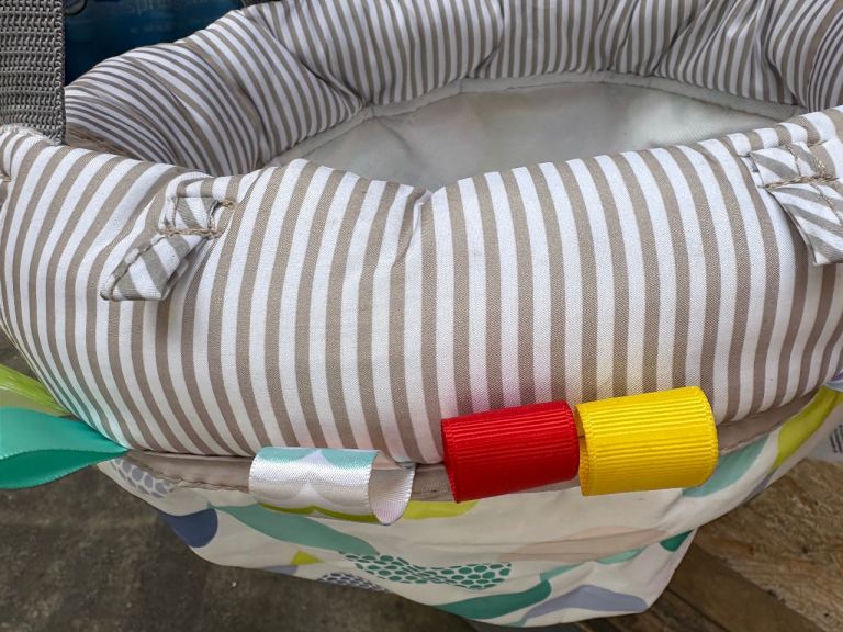 New door hung baby bouncer