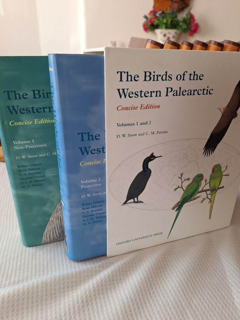 The Birds of the Western Palearctic Concise Edition - Volumes 1 & 2