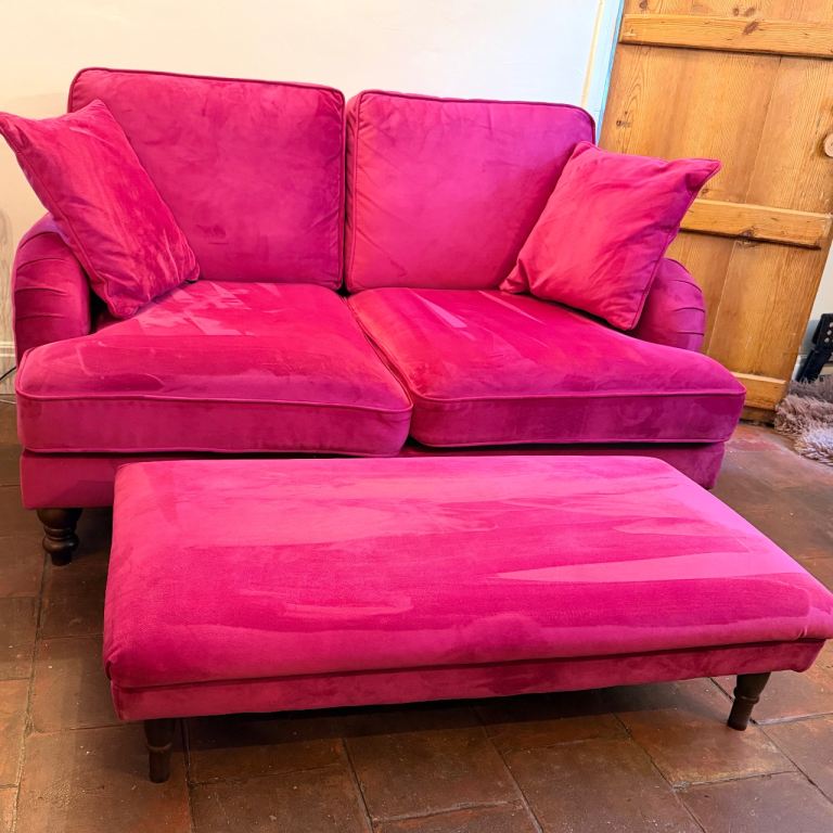 x1 2 seat sofa, x1 armchair & x1 footstool in pink velvet