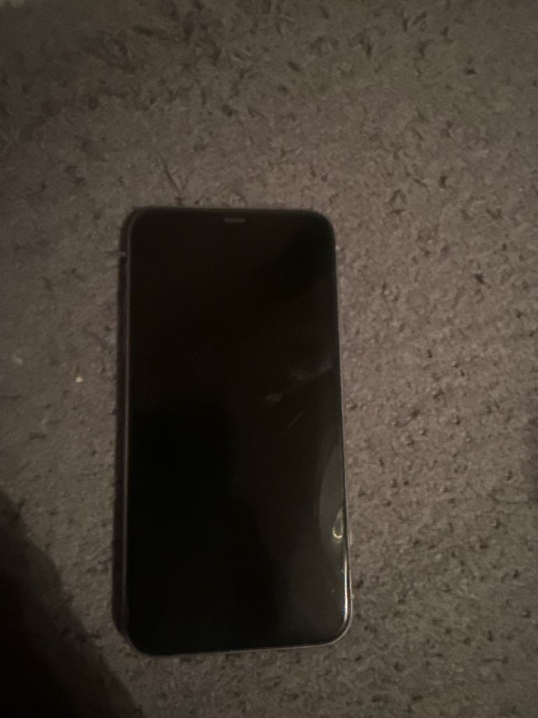 IPHONE 11 BLACK 64GB