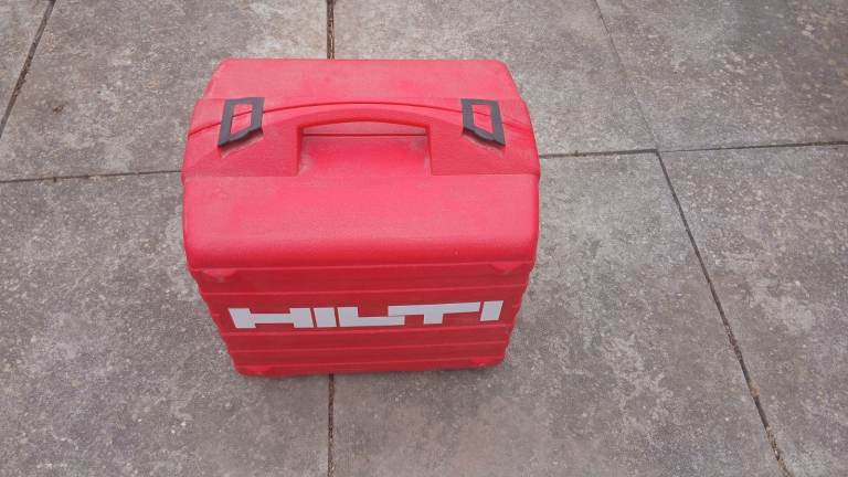 Hilti WSC 55 Circular Saw 110V with Case – Good Condition