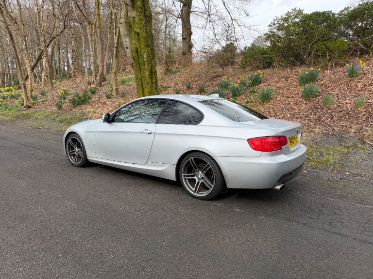 BMW 320i coupe Msport
