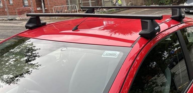 Thule Car Roof Bars (Thule Evo Clamp 710500)