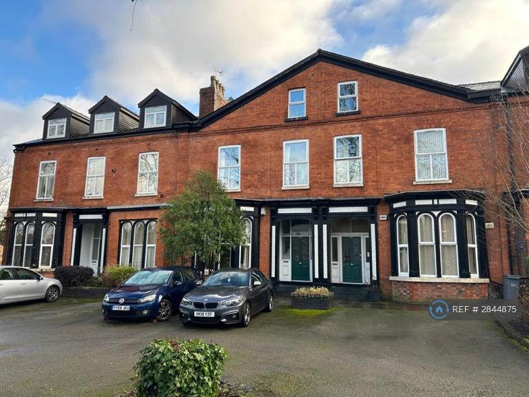 1 bedroom flat in Withington, Manchester, M20 (1 bed) (#2844875)