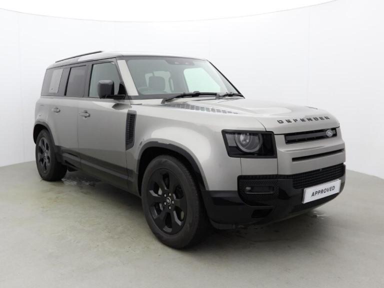 LAND ROVER DEFENDER 3.0 D300 X-Dynamic HSE 110 5dr Auto [7 Seat]