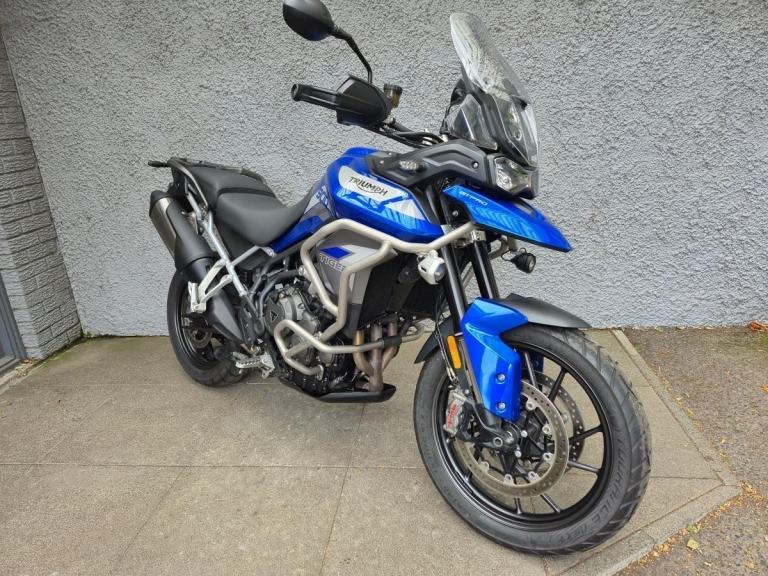 2023 Triumph Tiger 900 GT Pro heated grips and seats