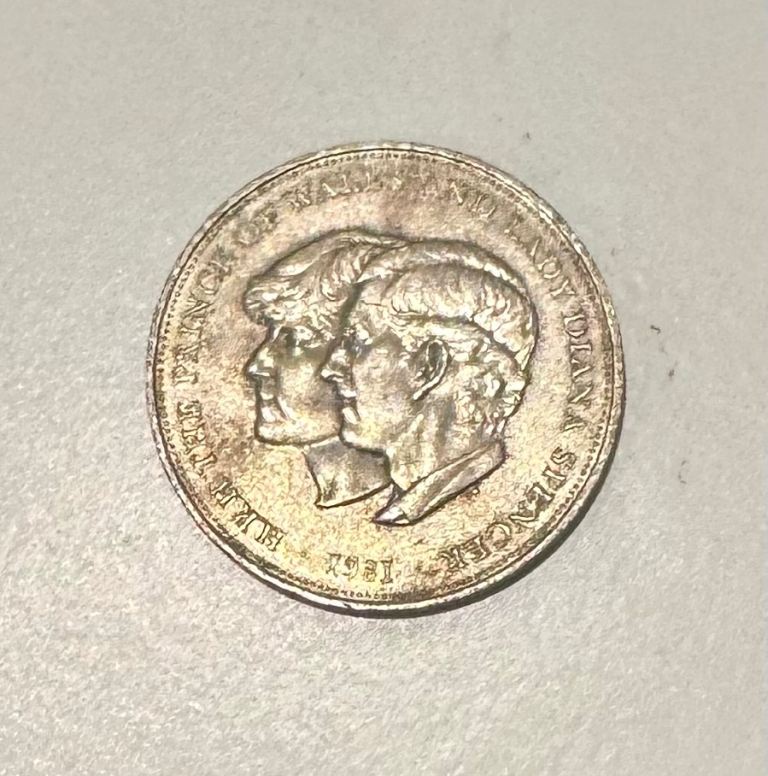1981 HRH Prince Charles and Lady Diana Crown Coin
