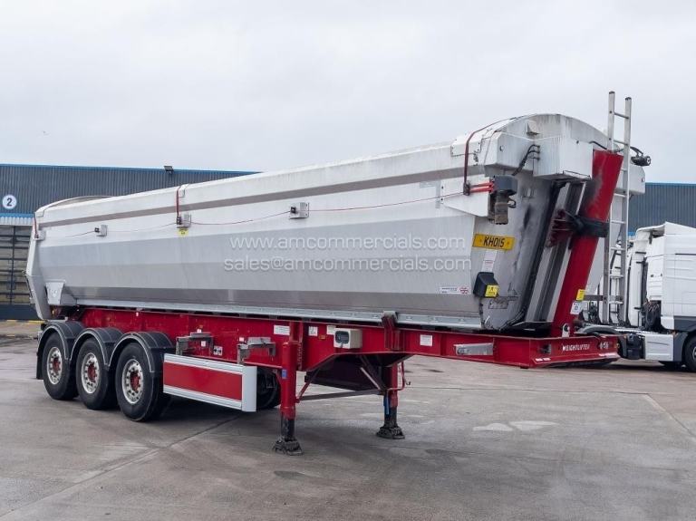 WEIGHTLIFTER HALF-PIPE TIPPING TRAILER