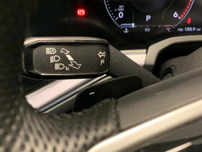 2023 Volkswagen Touareg 3.0 TDI V6 Black Edition SUV 5dr Diesel Tiptronic 4Motion Euro 6 (s/s) (2...