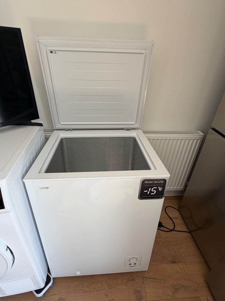 LOGIK Chest Freezer - White 96L