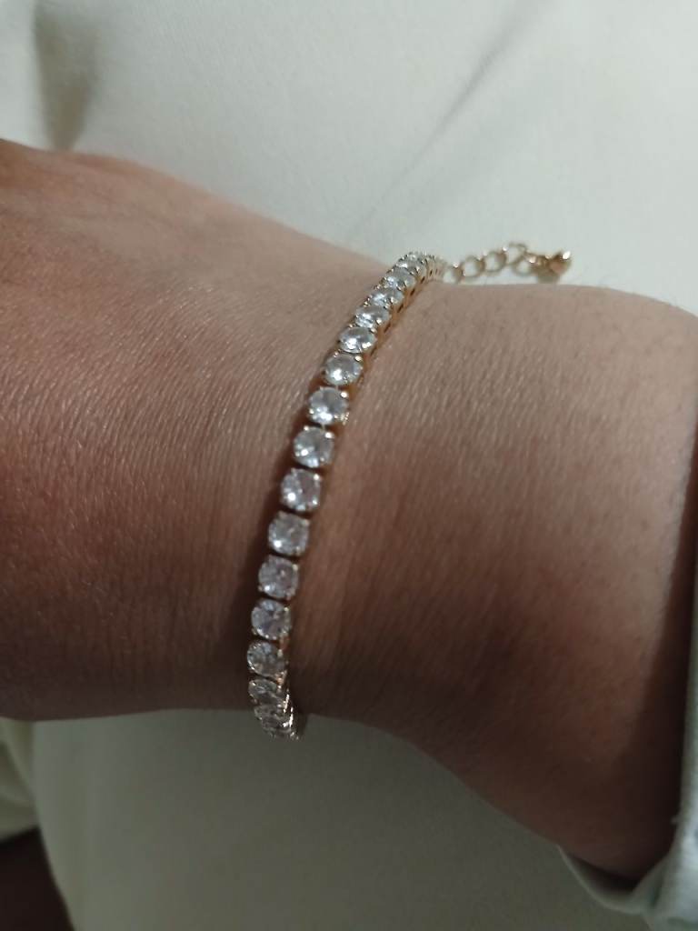 Sparkly Gold Tennis Bracelet – As Good As New