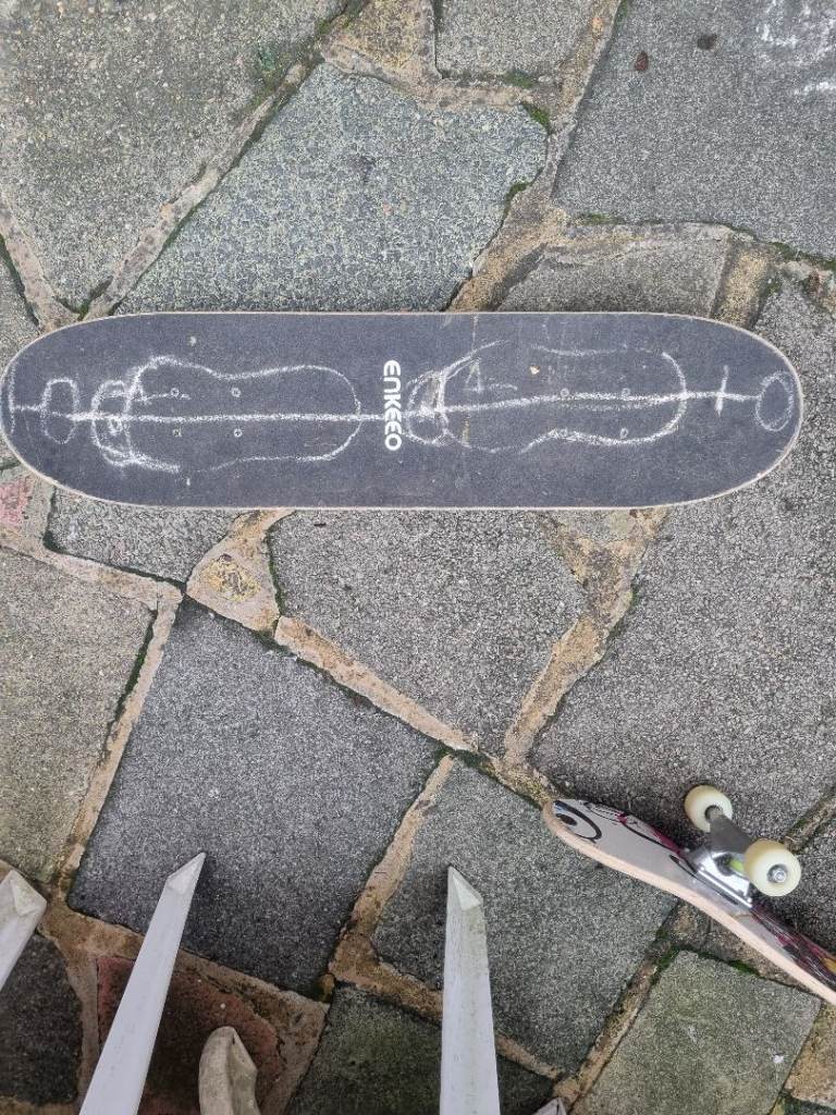 Enkeeo graphic skateboard