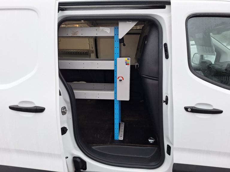 VAUXHALL COMBO 1.6 Turbo D 2300 Edition TWIN SIDE DOOR AIR CON White Manual Dies