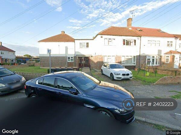 2 bedroom flat in Barking, Barking, IG11 (2 bed) (#2402223)