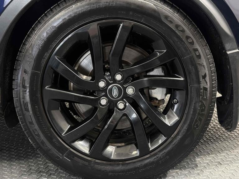 2018 Land Rover Discovery SD V6 HSE Luxury SUV Diesel Automatic