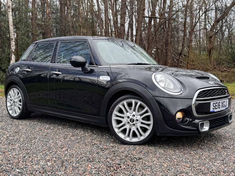 2016 MINI Hatch 2.0 Cooper S 5dr Hatchback Petrol Manual