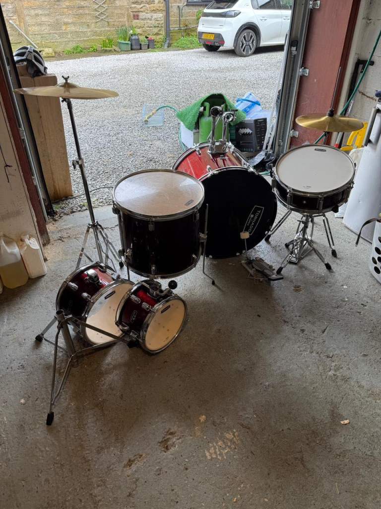 Mapex tornado drum kit