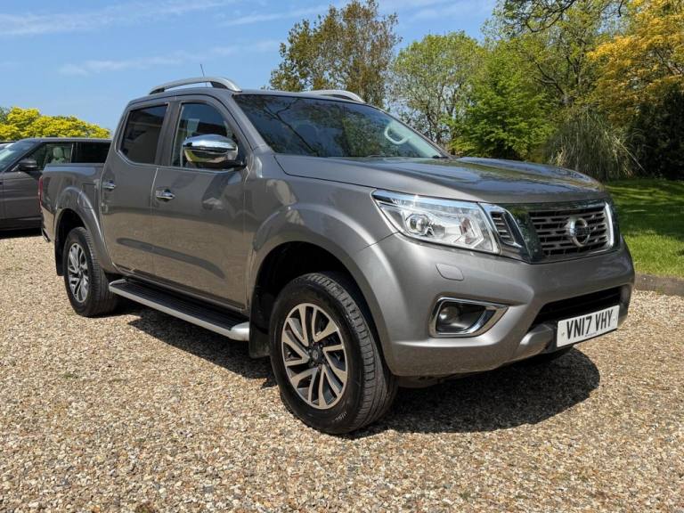 2017 Nissan Navara 2.3 dCi Tekna Pickup Double Cab 4dr Diesel Manual 4WD Euro 6 (s/s) (190 ps) Pi...