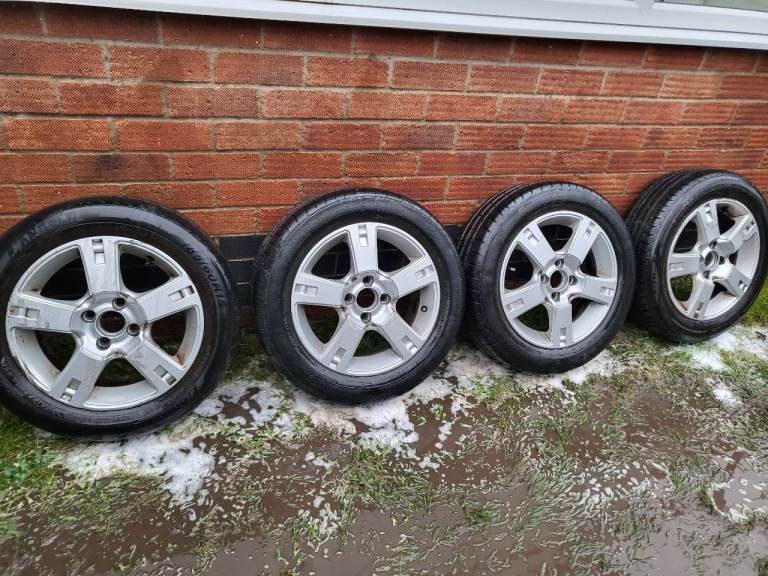 15 inch 4x100 Alloy wheels 