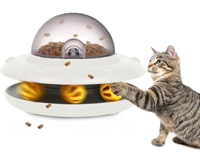 UFO Automatic Cat Slow Feeder Interative Puzzle Toy