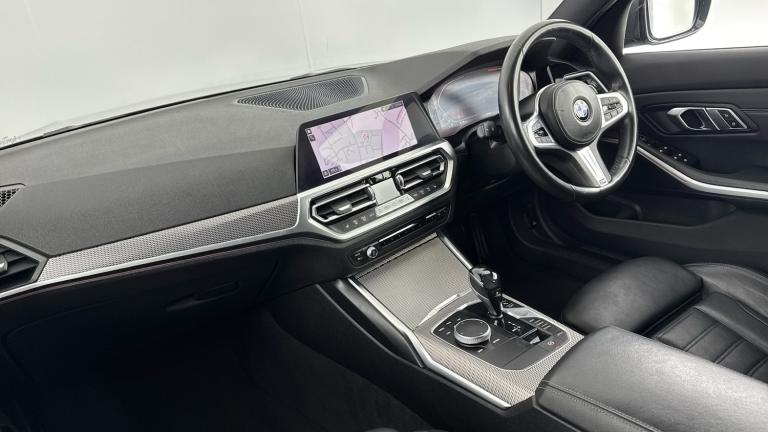 2019 BMW 3 Series 320d M Sport 4dr Step Auto SALOON DIESEL Automatic