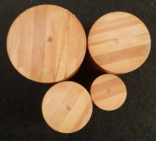 SET OF 4 WOODEN STORAGE CONTAINERS WITH LIDS