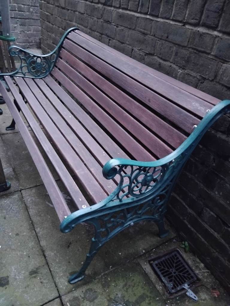 Lovely wooden & iron ends Garden bench. 