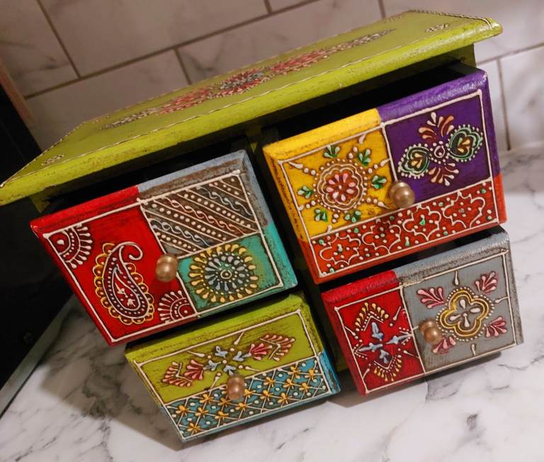 Beautiful Handmade Compartment Storage Makeup Jewellery Collectable Kashmiri Box - Pistachio Green