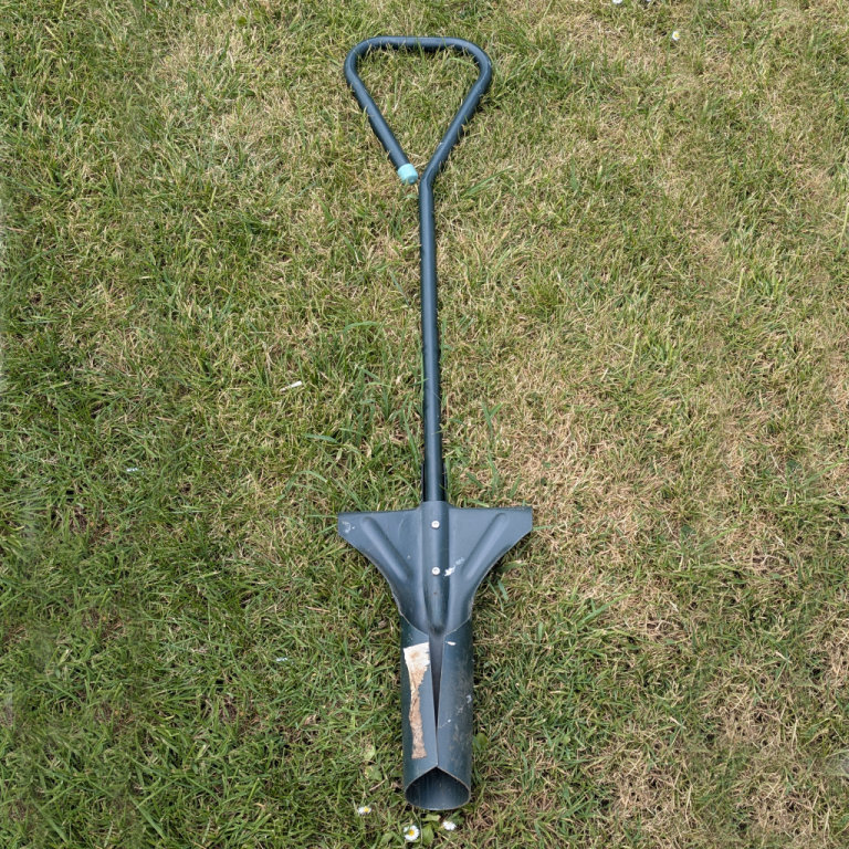 Long Handled Bulb Planter Tool