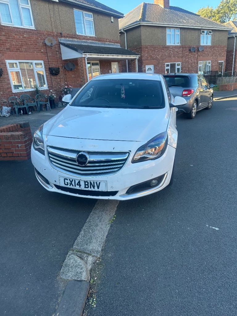 Vauxhall, INSIGNIA, Hatchback, 2014, Manual, 1956 (cc), 5 doors